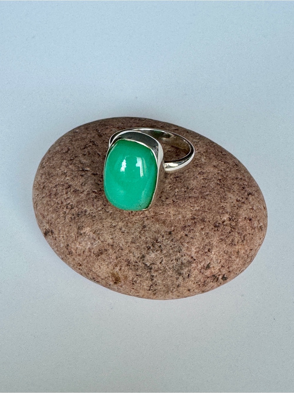 VIBRANT Green Chrysoprase Statement Ring - Sterling Silver